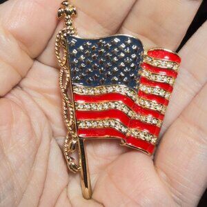 Monet American Flag Brooch United We Stand 9 11 2001 Signed 2.25”